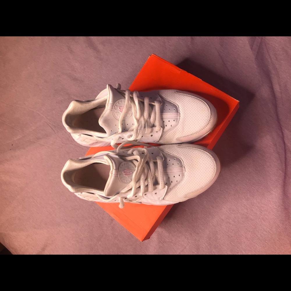 Iridescent / White Huaraches